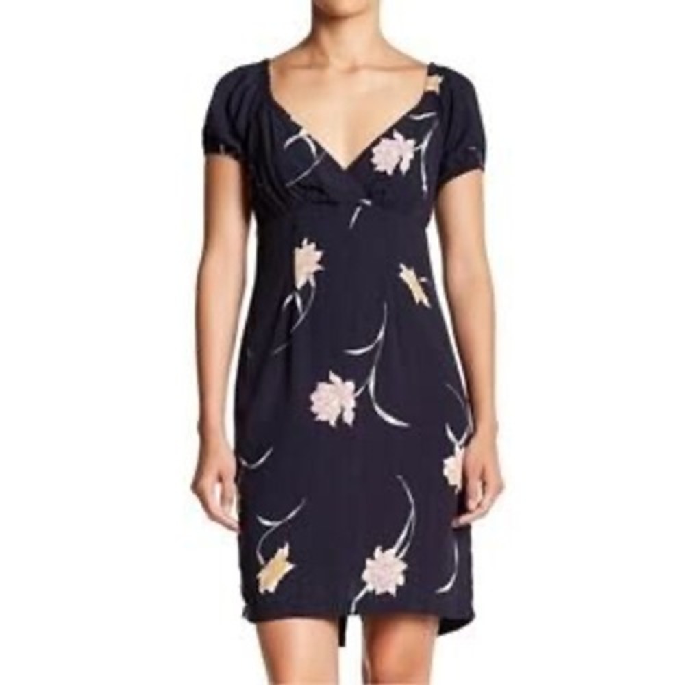 NWT ASTR the Label Womens Navy Blue Floral Puff Sleeve Babydoll Mini Dress Sz XL